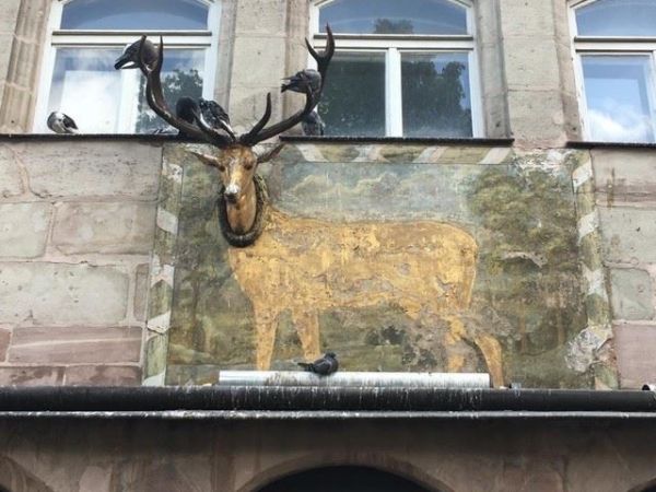 Alles Lüge… oder was? Antje Schirmer - Stadtführerin Nürnberg Antje Schirmer - Stadtführerin Nürnberg